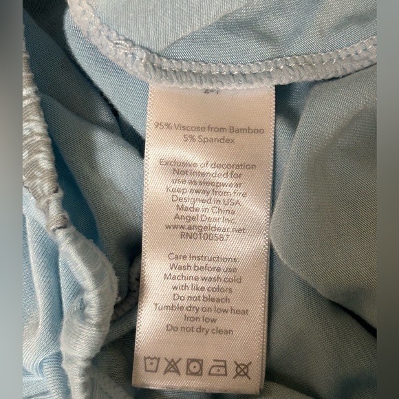 Set of 3 Angel Dear Bamboo Footie and 2 Gowns - Picture 5 of 16